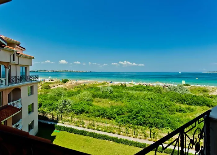 Aparthotel Touristic Complex Hacienda 4*