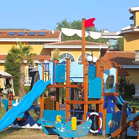 Апартхотел Touristic Complex Hacienda Созопол